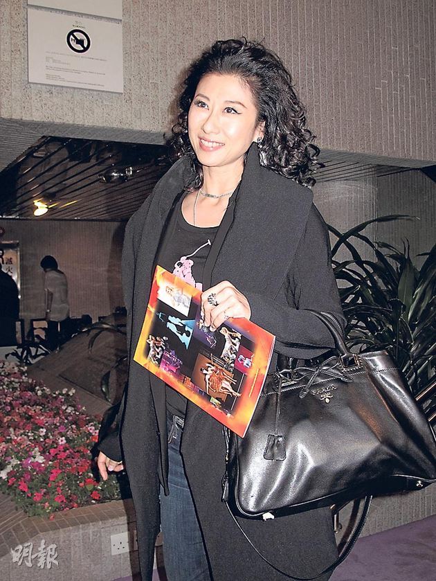 葉蒨文不否認獻唱賀霍啓剛