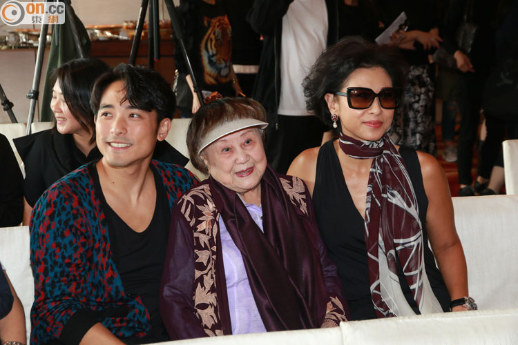 bkn-20151102165955276-1102_00862_001_11b